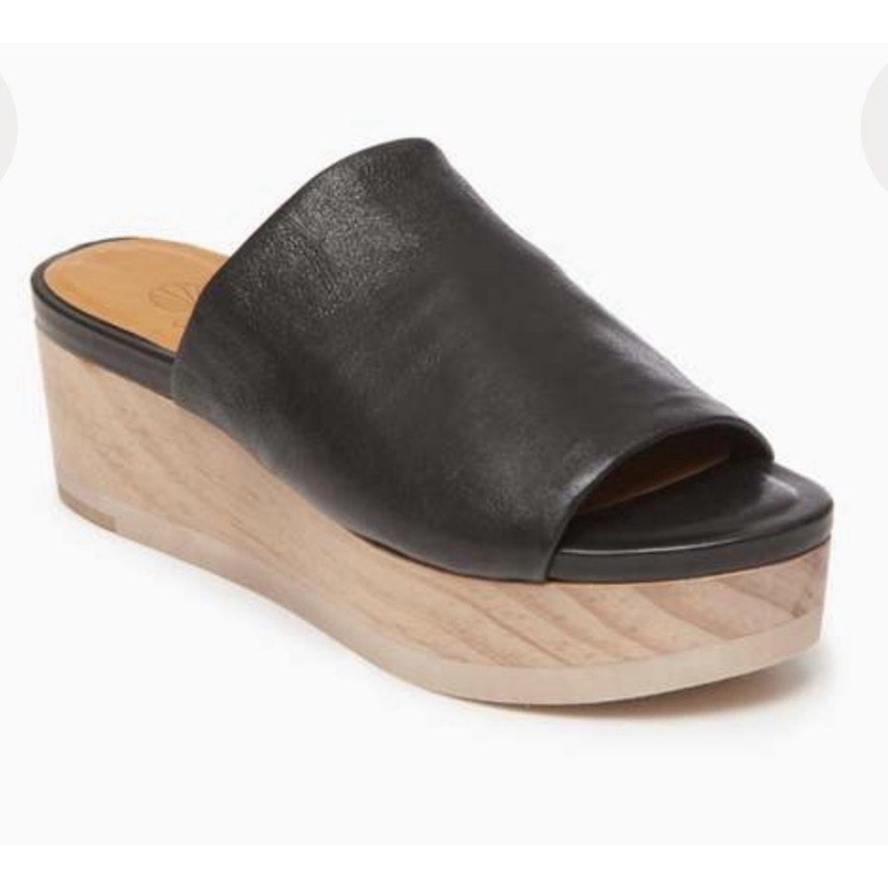 Coclico Platform Black Soft Leather Sandal Platform Mule‎ Sz-37.5 385$